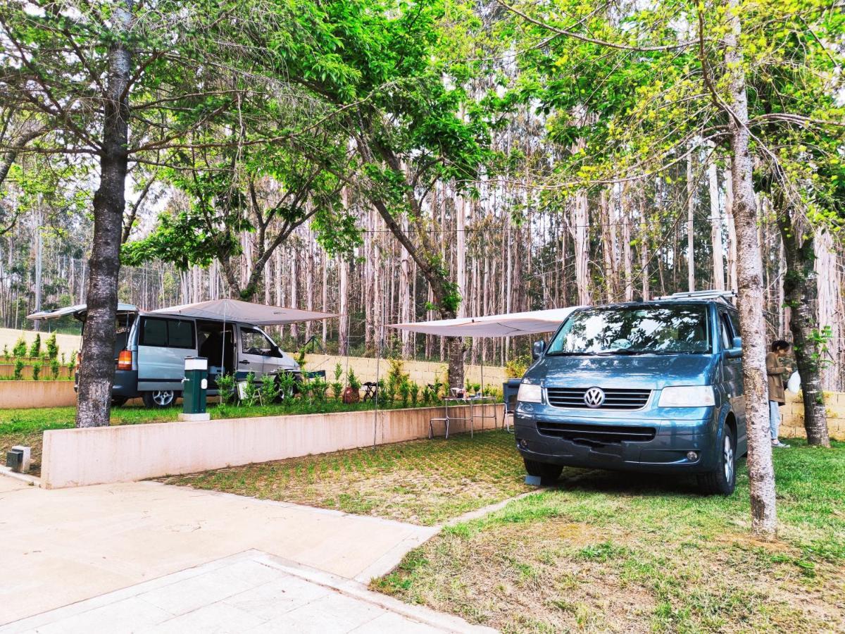 Teiraboa Base Camp Hotel Arzua Exterior photo